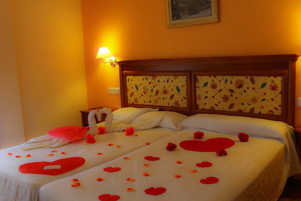 Hotel Balneario Parque De Cazorla Arroyo Frio Esterno foto